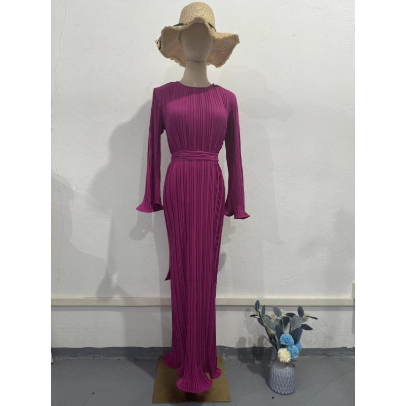 Europejski i Amerykański Damski Jesienny Nowy Styl Długa Sukienka Elegancka Plisowana Sukienka o Długości Midi z Rękawami w Kształcie Rogu