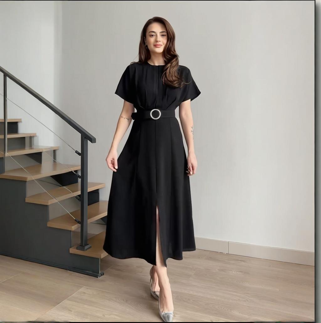 

2025 Slimming Round Neck Short Sleeve Belted Slit Dress Extra Large