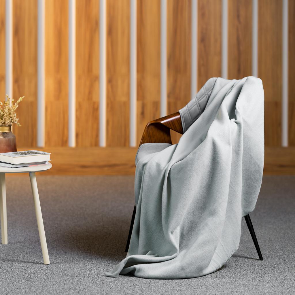 Teesa Fleece Blanket Thick Warm Bedspread 130x150
