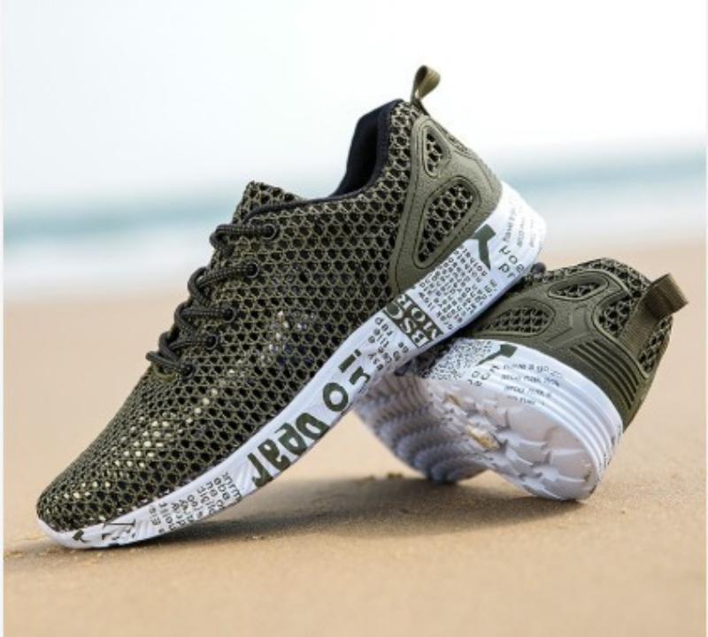 

Large-Size Hollow Breathable Casual Sneakers Couples Non-Slip Soft-Soled Beach Shoes Lightweight And Simple Spring And Summer 37