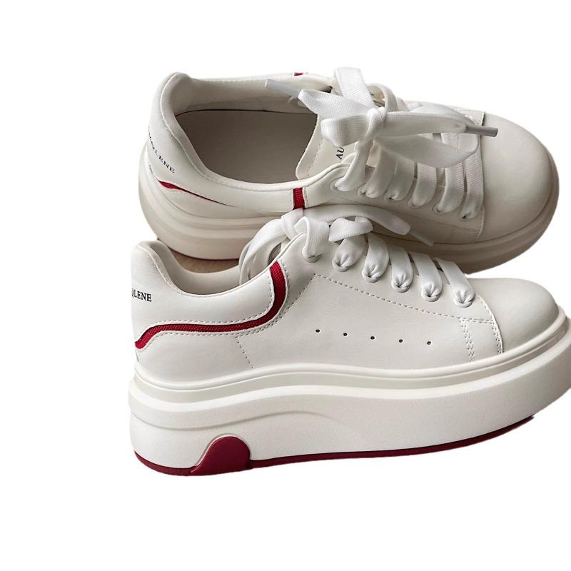 Kleine weiße Schuhe Damen Frühling neue dicksohlige Muffin-Schuhe vielseitige Sport- und Freizeitschuhe Board-Schuhe Einzelne Schuhe Damen
