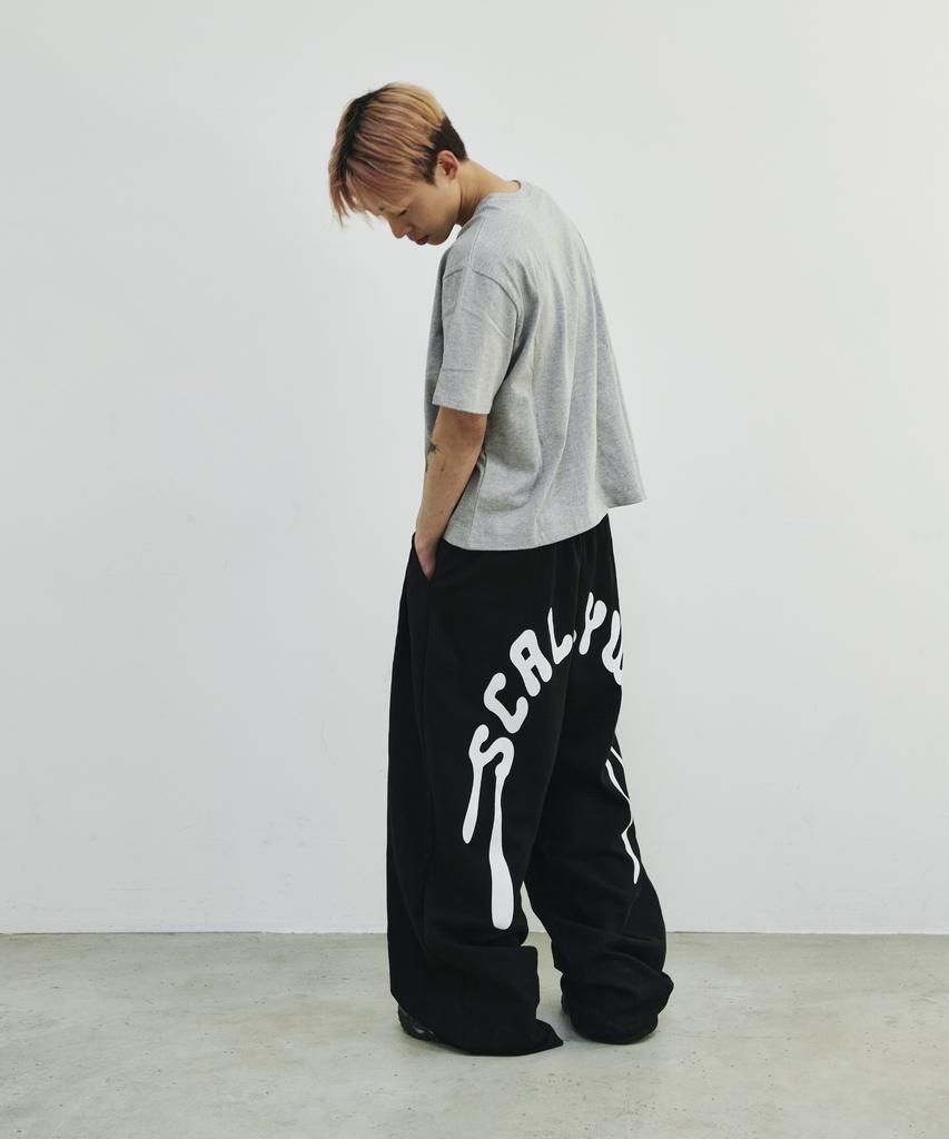 SCALLYWAG Summer Melting Lettering Sweatpants [Black]