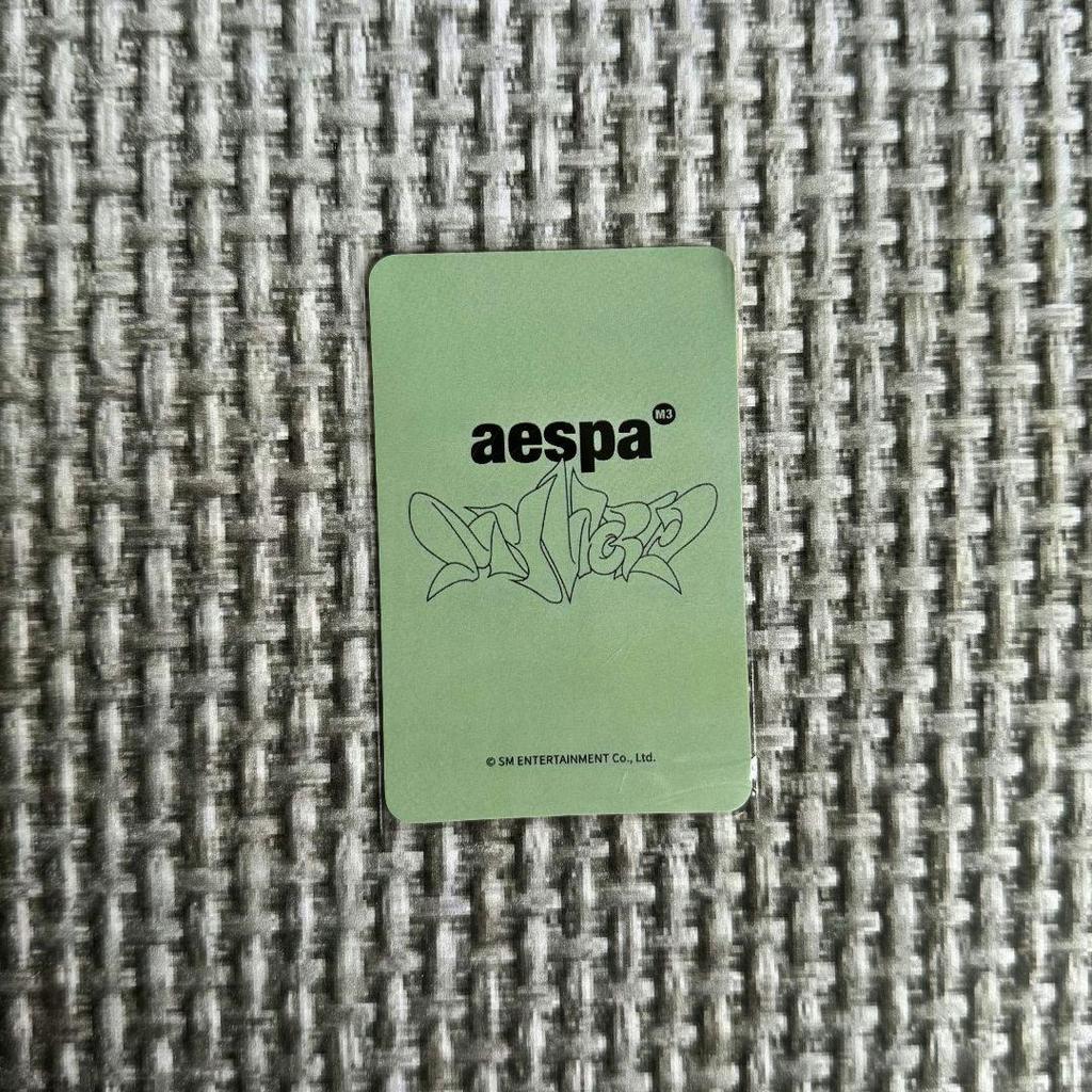 [USED] aespa Karina Warner America US Training Spicy