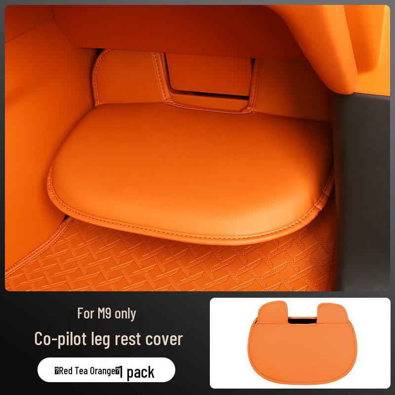 

AITO M9 Front Passenger Footrest & Leg Rest Protective Cover – Kick Protection Mat for Interior Accessories 2024/2025 AITO M9