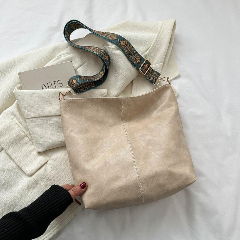 Wide Geometric Strap Shoulder Bag Large Capacity Crossbody Bags For Women Retro Pu Leather Women's Bag For Shopping Travel