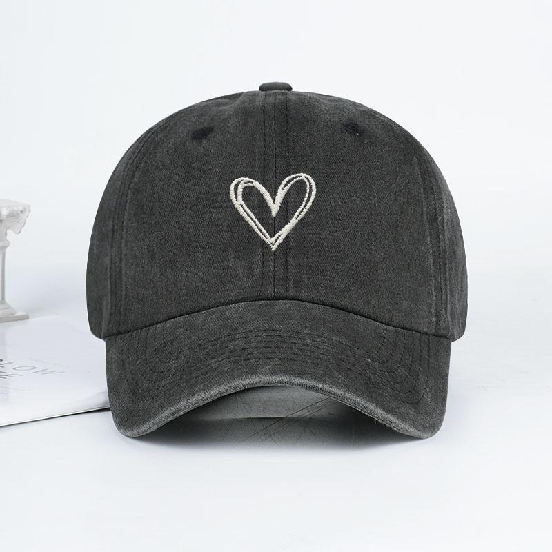 Baseball Cap | Vintage Washed Distresseded Dad Cap | Air Permeable, Adjustable Sun Hat | Everyday Style C Y2K-Style Heart Embroidered