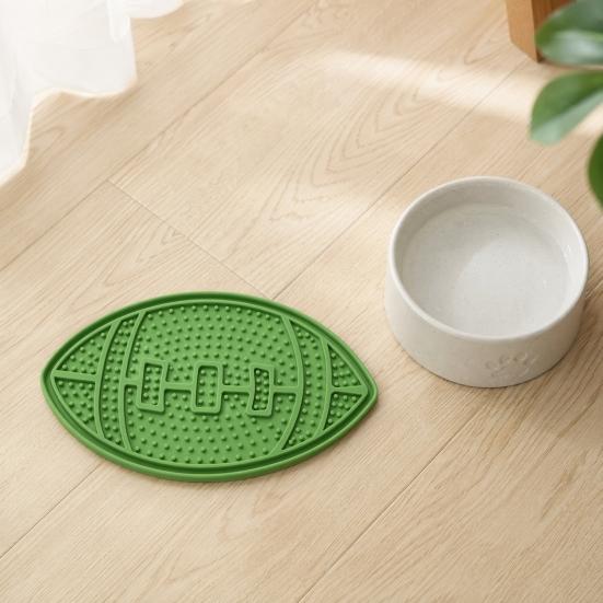 Pet Lick Mat, Suction Cup Slow Feeder Mat, Prevents Choking, Rugby Ball Shaped Silicone Licking Mat for Indoor Cats And Dogs
