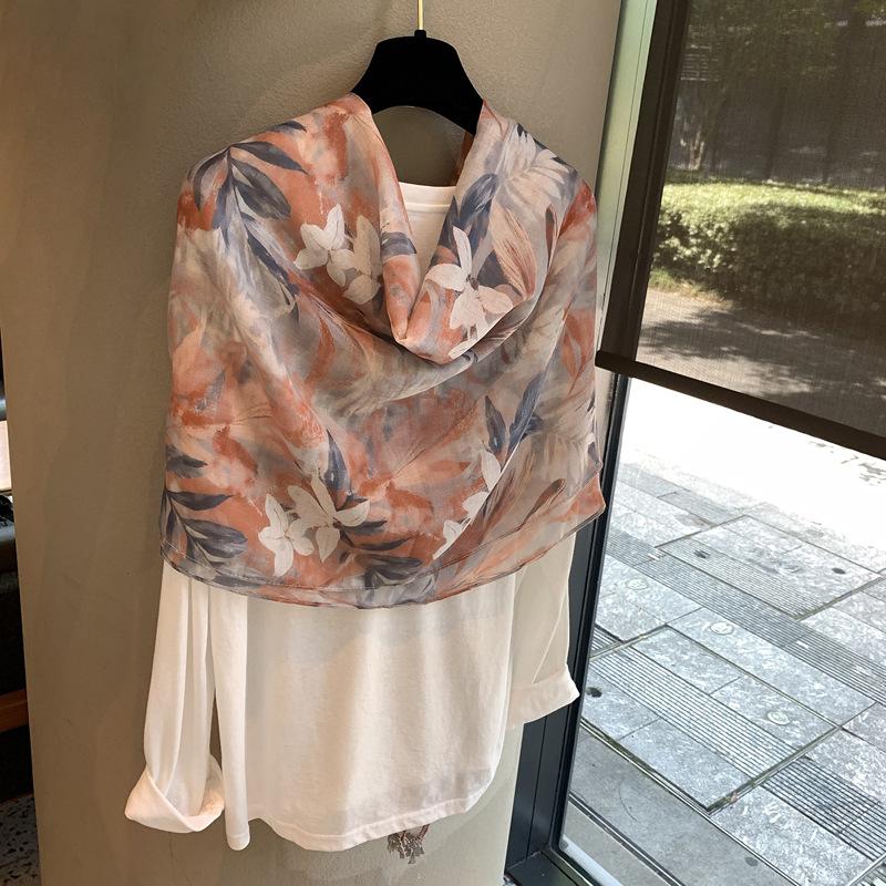 Spring Warm Flower Wild Cloak Elegant Chinese Style Silk Scarf Versatile Encrypted Bali Yarn Scarf Warm Sunscreen Windproof Shawl