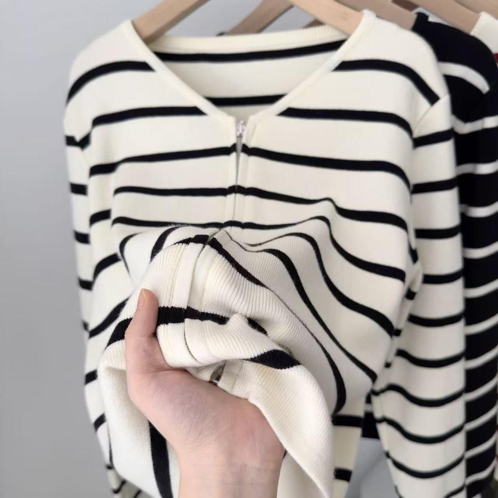 Fashion Zipper Cardigan Striped Sweaters Women Autumn Winter Casual Printed Knit Jackets Long Sleeve Simple Sweaters Slim Fit Clothing