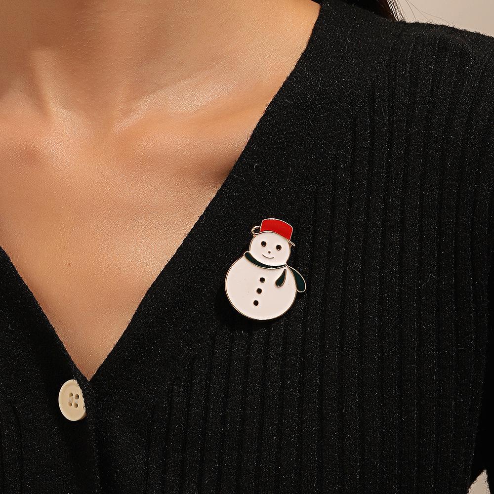 Christmas Brooch Cartoon Snowman Bell Chest Flower Emblem Santa Claus Christmas Tree Collar Pins Christmas Party Decorations