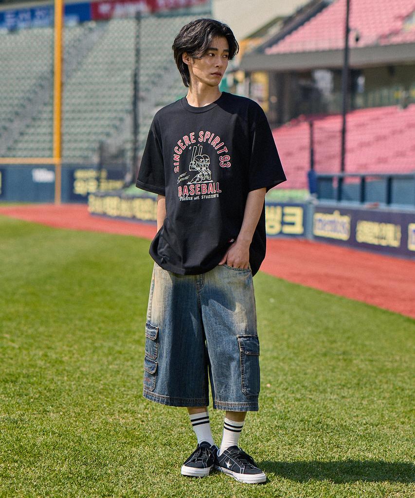 1993STUDIO [Lg Twins X 1993 Studio] Twins Arch Logo Graphic T-Shirt_Black