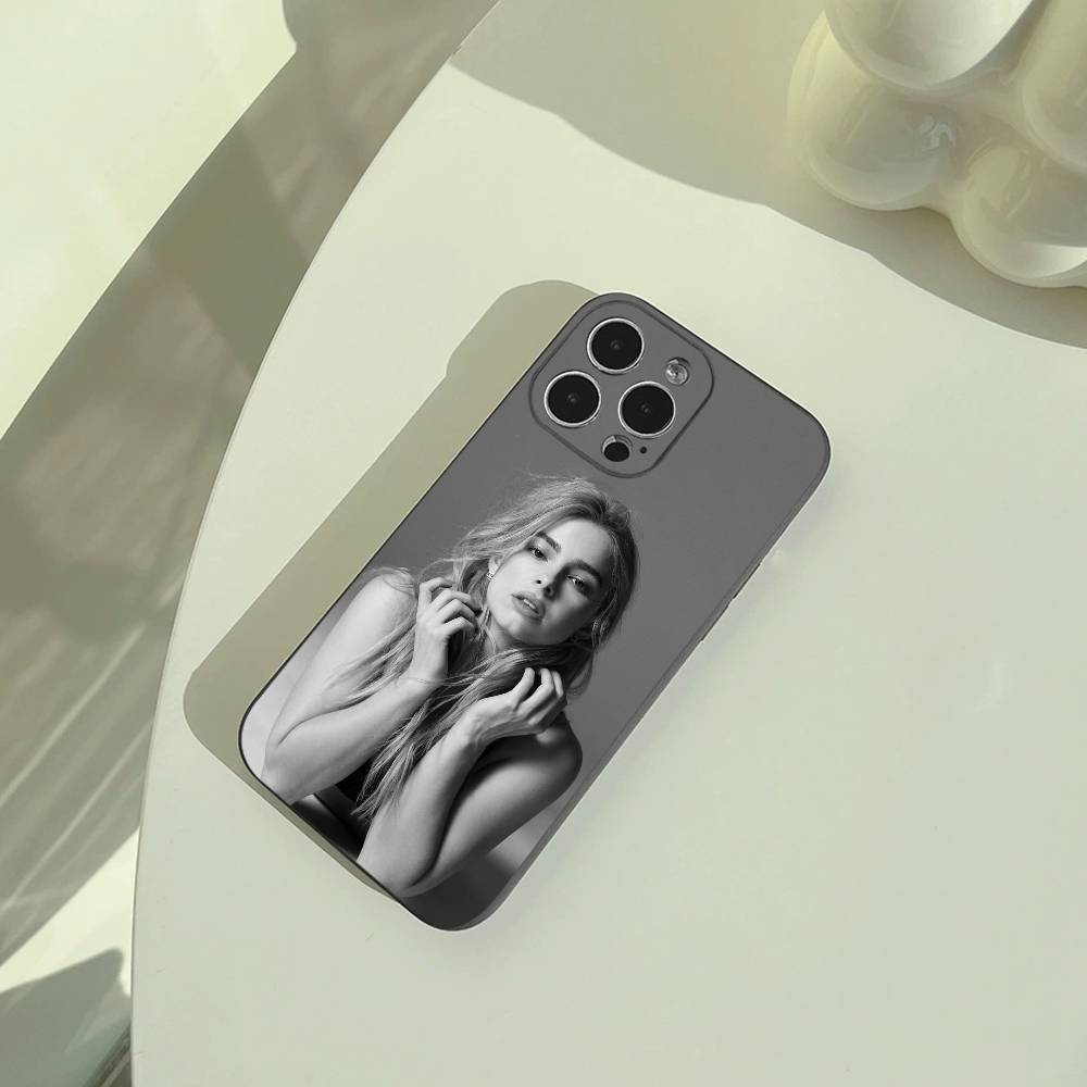 Addison- Rae Phone Case For iPhone 17,16,15,14,13,12,11 Pro Max, Lightweight and practical Soft Black Cover
