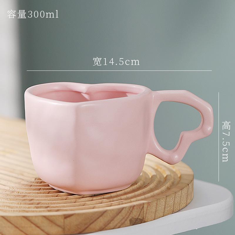 300ML European Ceramic Heart Coffee Cup Exquisite Afternoon Tea Flower Tea Latte Coffee Mug Home Use Heart-shaped Breakfast Mug