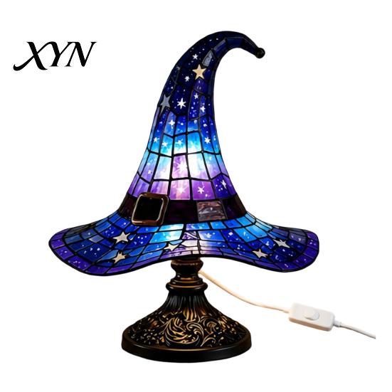 Halloween Decoration Lamp Witch Hat Table Lamp, USB Powered LED Bedside Light, Resin Gothic Night Light for Bedroom, Living Room, Shelf Decor