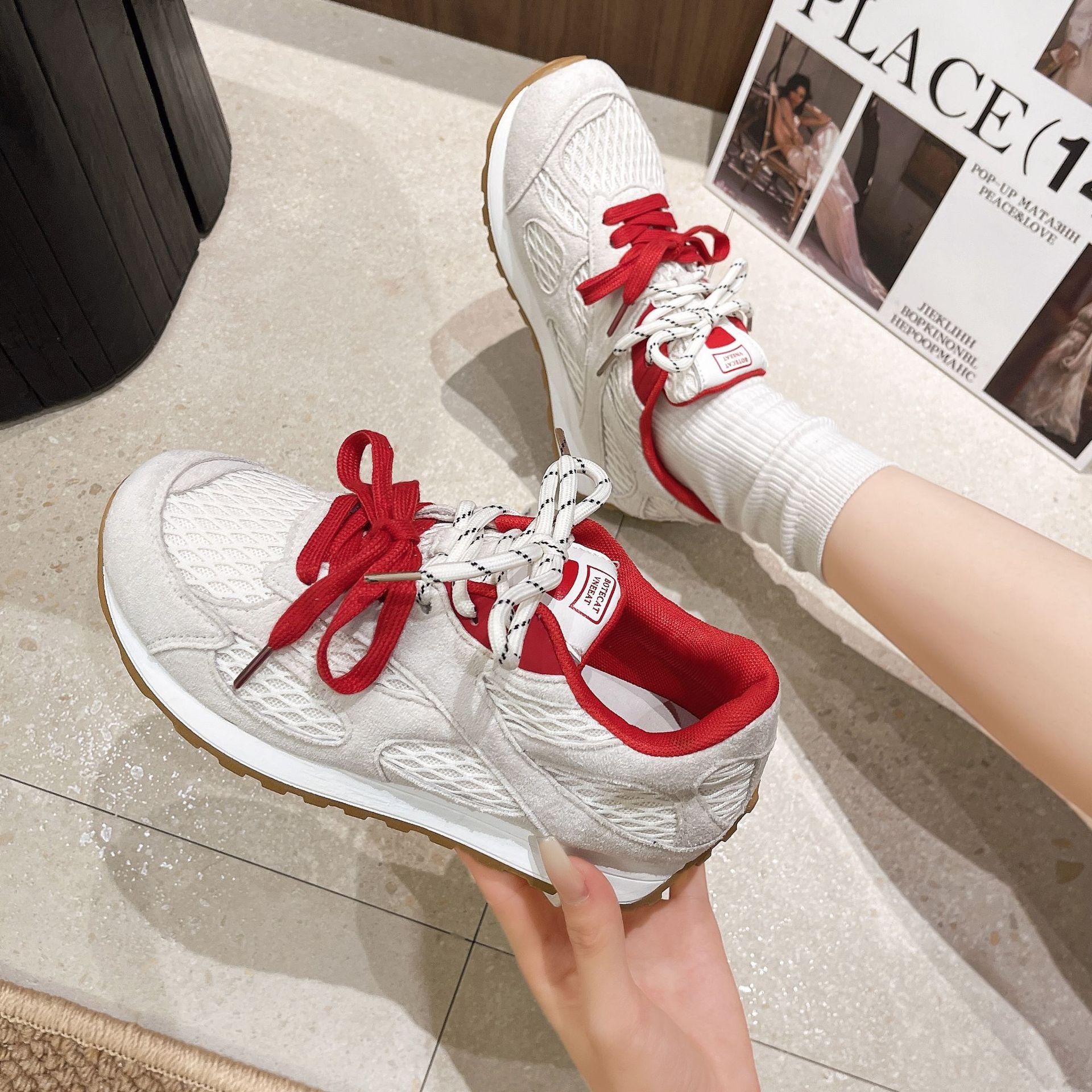 

[Youshilai] Korean version of color matching mesh German training shoes for women s 2025 autumn new leisure sports lace-up single shoes for women 40