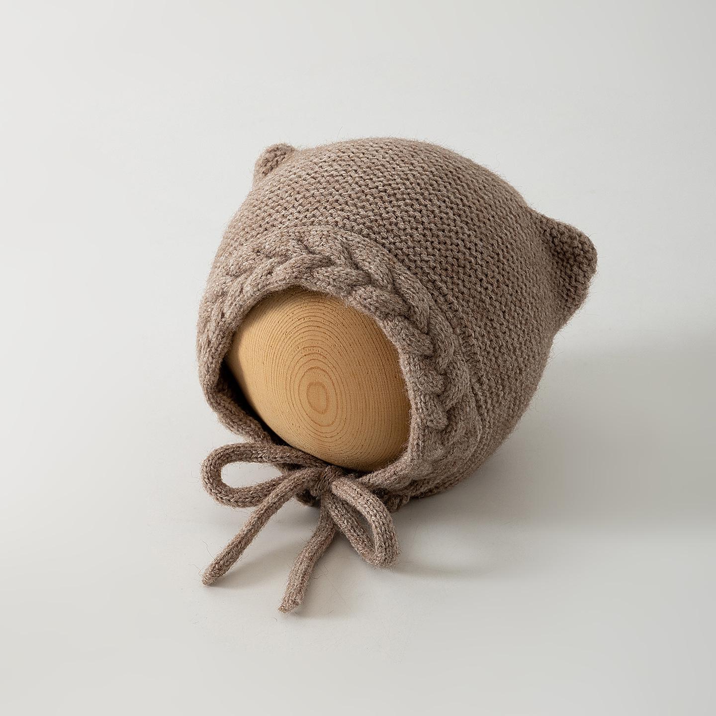 

Knitted Wool Ear-Protection Hat for Newborns - Warm Winter Pullover for Boys & Girls One Size хаки