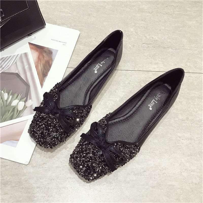 2025 spring new wedding shoes toasting shoes Korean version sequined red four-season single shoes square head large size women's shoes flat shoes