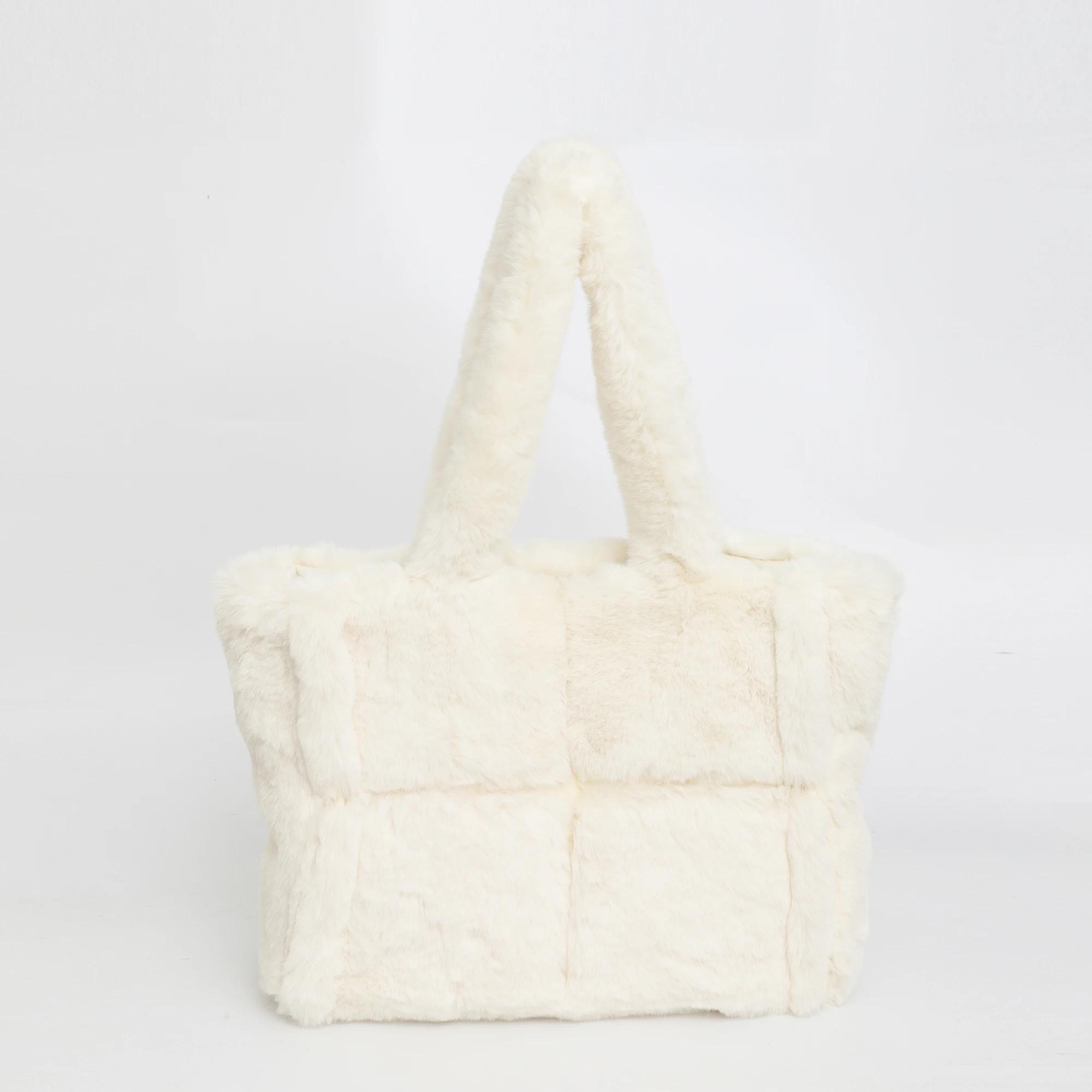 Velvet Magnetic Buckle Solid Color Large Capacity Geometric Square Shoulder Bag New Leisure Versatile Large Capacity Tote Quality 3330₽
