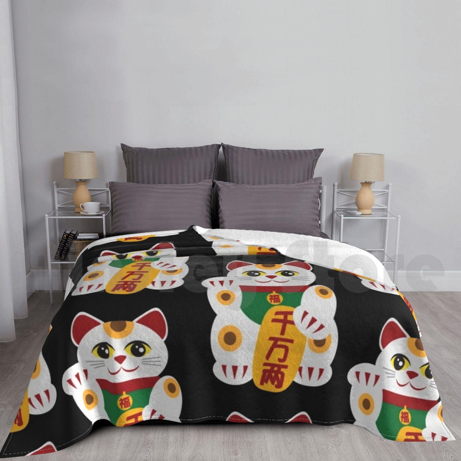 Maneki Neko Beckoning Cat Illustration Blanket For Sofa Bed Travel Maneki Neko Beckoning Welcome Cat Kitten Size: 75*100cm, Weight: 230 GSM