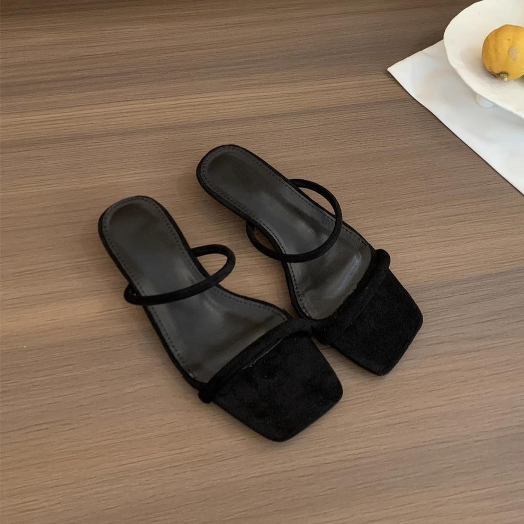 New retro slippers lazy and comfortable outer wear one-word drag versatile open-toed sandals