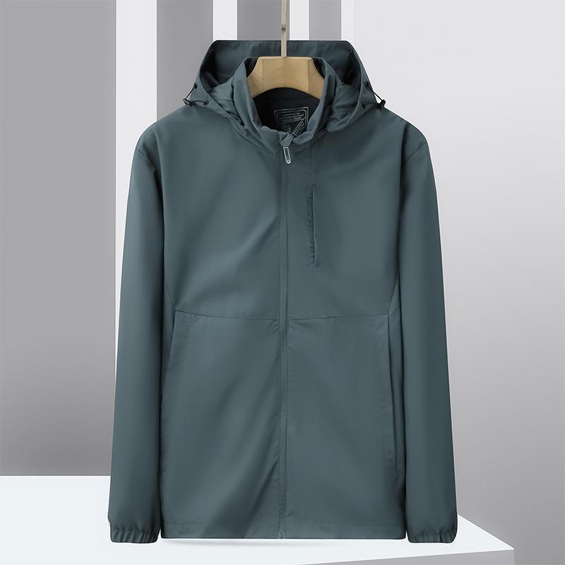 

Мужской легкий ветрозащитный плащ с капюшоном на весну/лето: Дышащая, Ветрозащитная Повседневная Спортивная Куртка для Пеших Прогулок – Черная L серый/синий