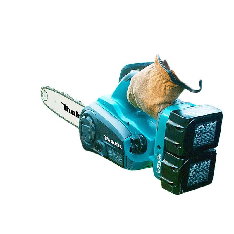 

Makita Lithium-Ion Cordless Chainsaw CN plug (adapter included)