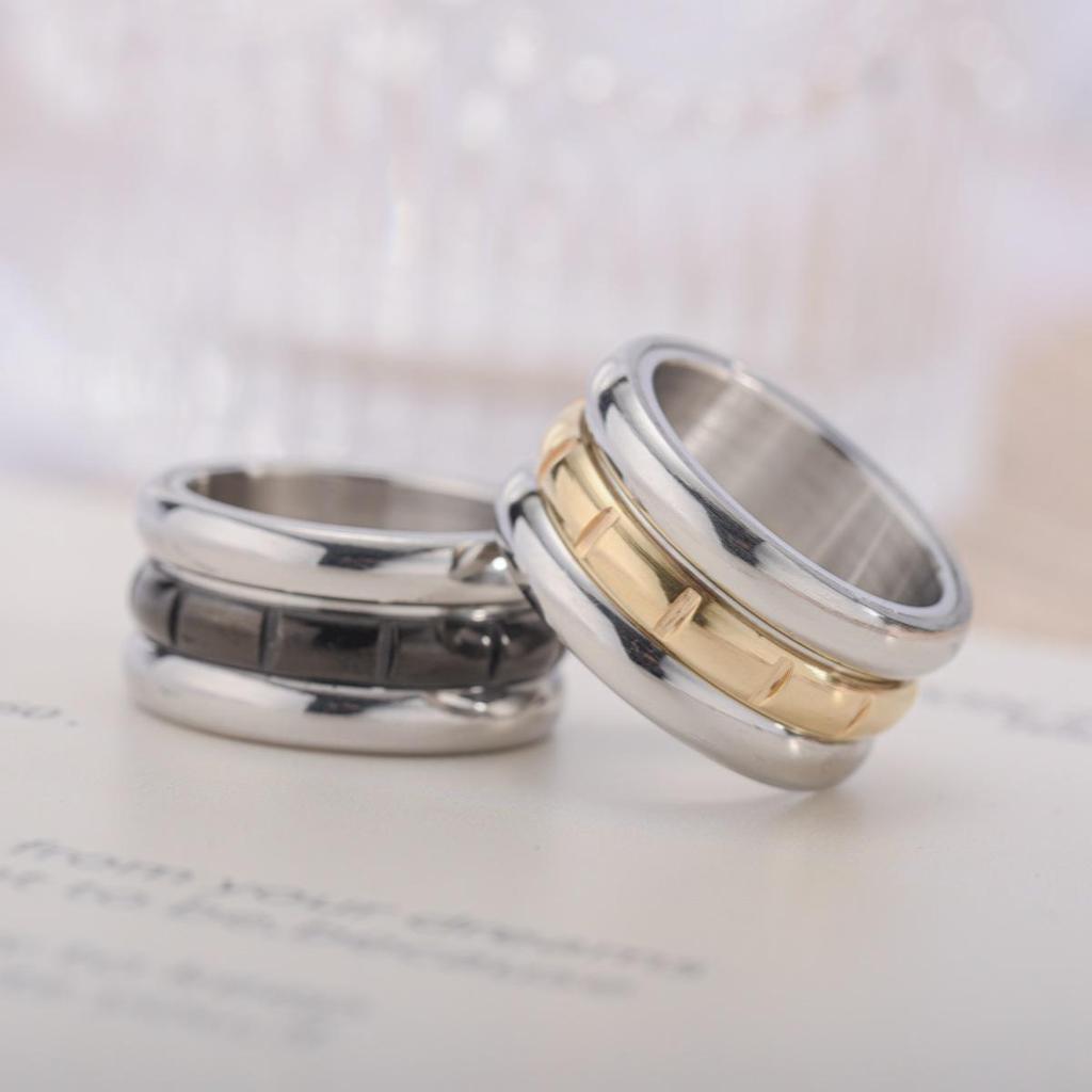 Men's European and American Fashion Titanium Steel Rotating Ring