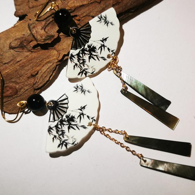 Vintage Fan-Shaped Tassel Earrings, Women'S High-End Personalized Earrings, Versatile Commuting Earrings