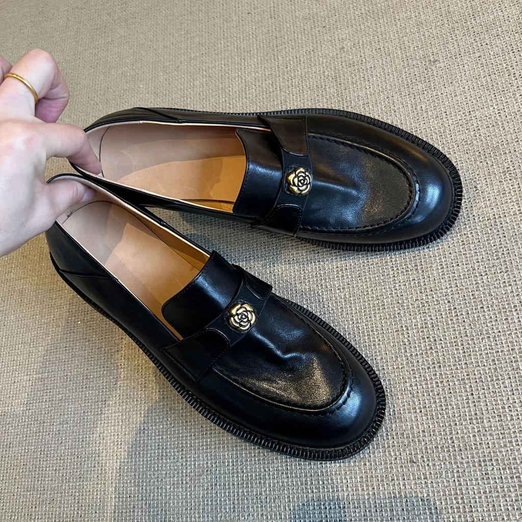 Leather Shoes for Women Spring and Autumn New One Foot Loafers for Women's Thick Heels Retro Thick Sole Round Toe Single Shoes