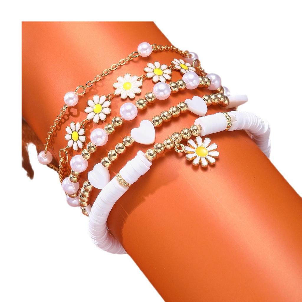 Personality Vintage Daisy Flower Pendant Bracelet Set for Women Bohemian Beaded Enamel Star Heart Pearl Bangles Trendy Jewelry Gifts