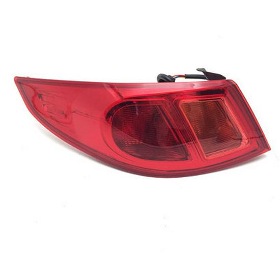 Rear Taillight Assembly for 2014-2016 BAIC Senova D50: Brake & Reverse Lights, Inner & Outer Sides.