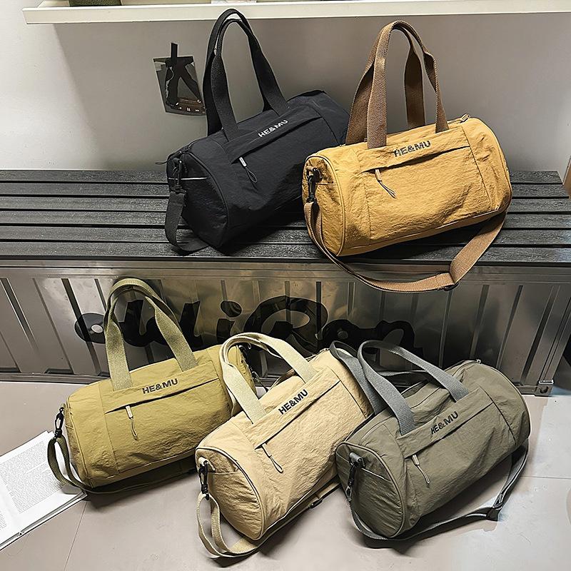 Large Capacity Portable Sports Fitness Bag Business Travel Luggage Sports Shoulder Bag Lightweight Travel Bag