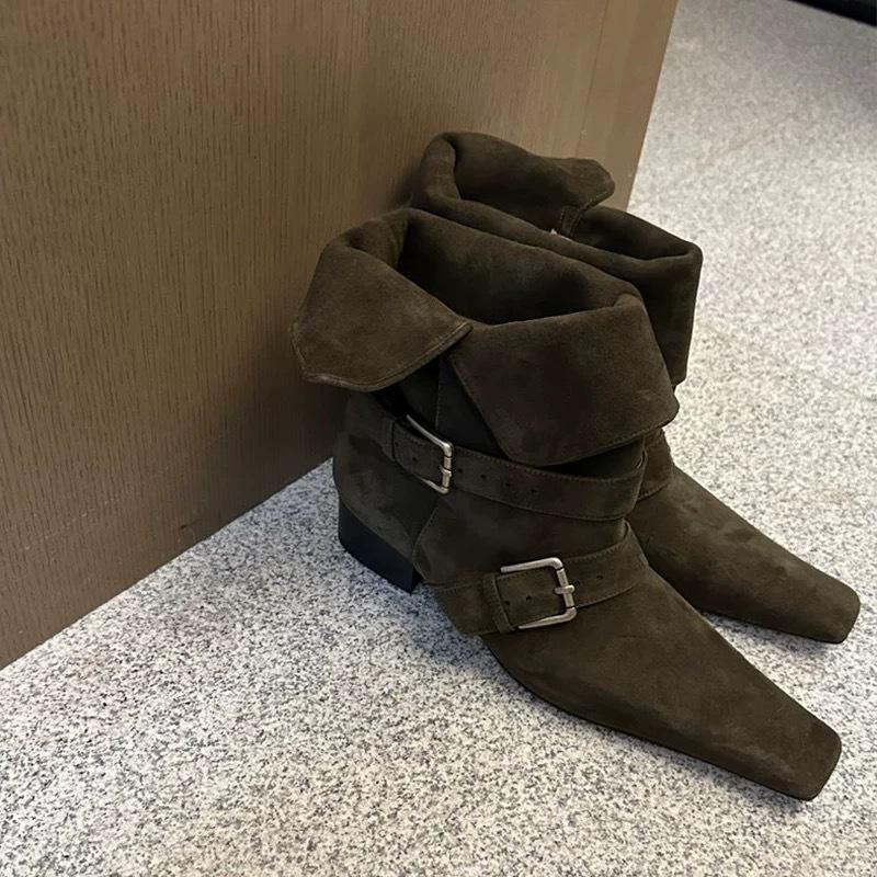 

Chinese and Korean version niche design lapel two wear small square head Martin boots women s thick heel Chelsea thin boots short boots 40