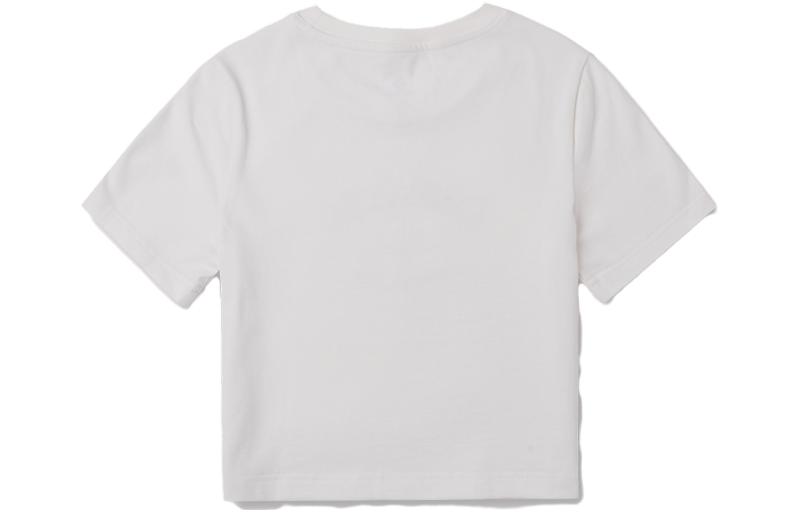 Converse T Shirts Women's White Crew Neck Moderate Straight Fit 10026166-A01