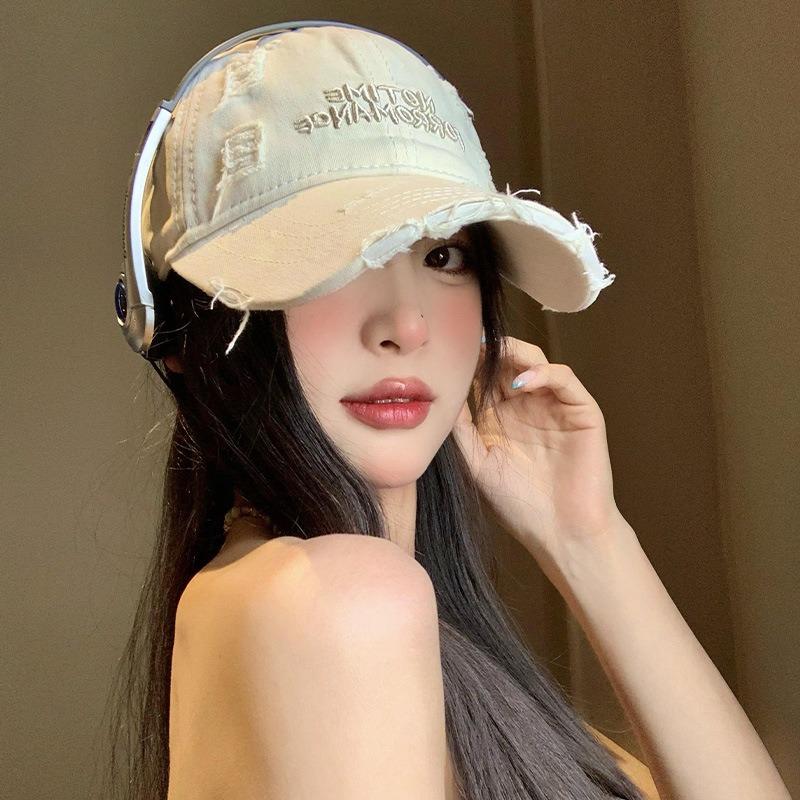 Ripped Beige Letter Baseball Cap, Wide Brim, Big Face, Small Female Cap, Big Head Circumference Hat.