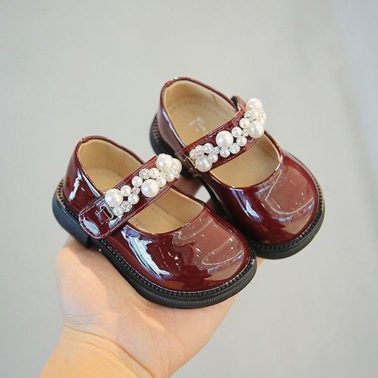 

Red leather shoes with soft soles, princess shoes1Toddler shoes for infants and young children, new spring models, suitable for formal wear, 15Inner Length12cm вино красного