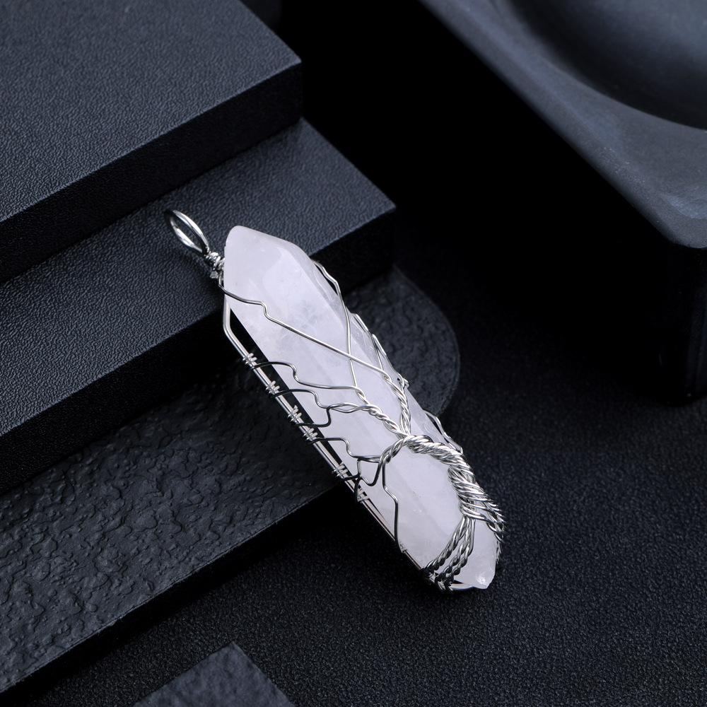Necklaces Women'S White Crystal Necklaces European And American Fashion Hot Amorphous Accessories Crystal Pendant Size Random