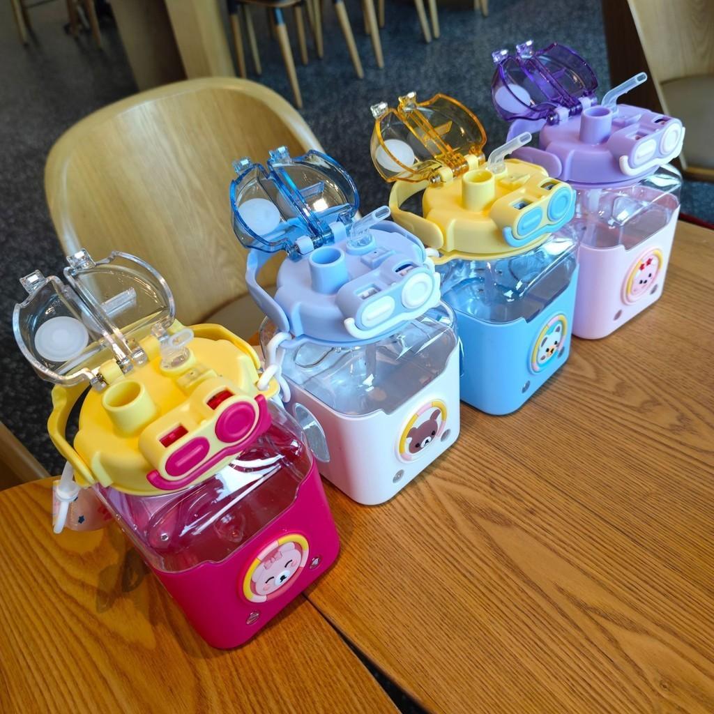 Cute Cartoon Children's New Square Straw Cup Portable With Strap High Value Student Water Bottle Large Capacity Wholesale 980ml