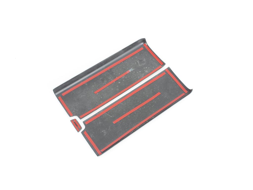 Interior Trim Kit for Voyah Dream Home Models: Armrest Box Sticker & Glossy Console Panel