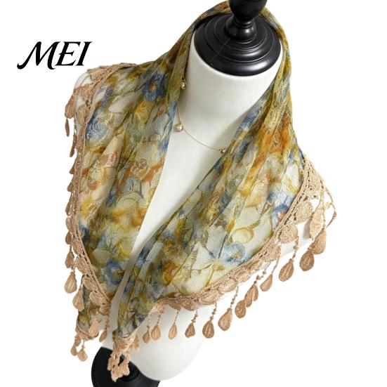 Elegant Tassel Fringe Wrap Women Triangular Shawl Scarf with Tassel, Hollow Lace Retro Oil Outdoor Photography Prop Painting Print, Breathable Fashion