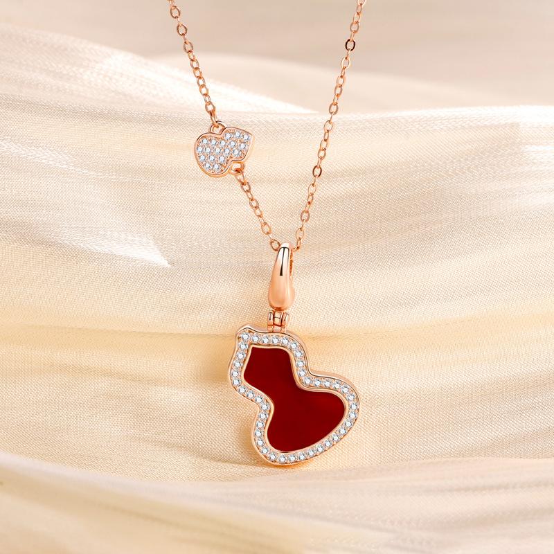 Gourd Necklace Women's Fashion Light Luxury Niche Exquisite High-end Pendant Jewelry