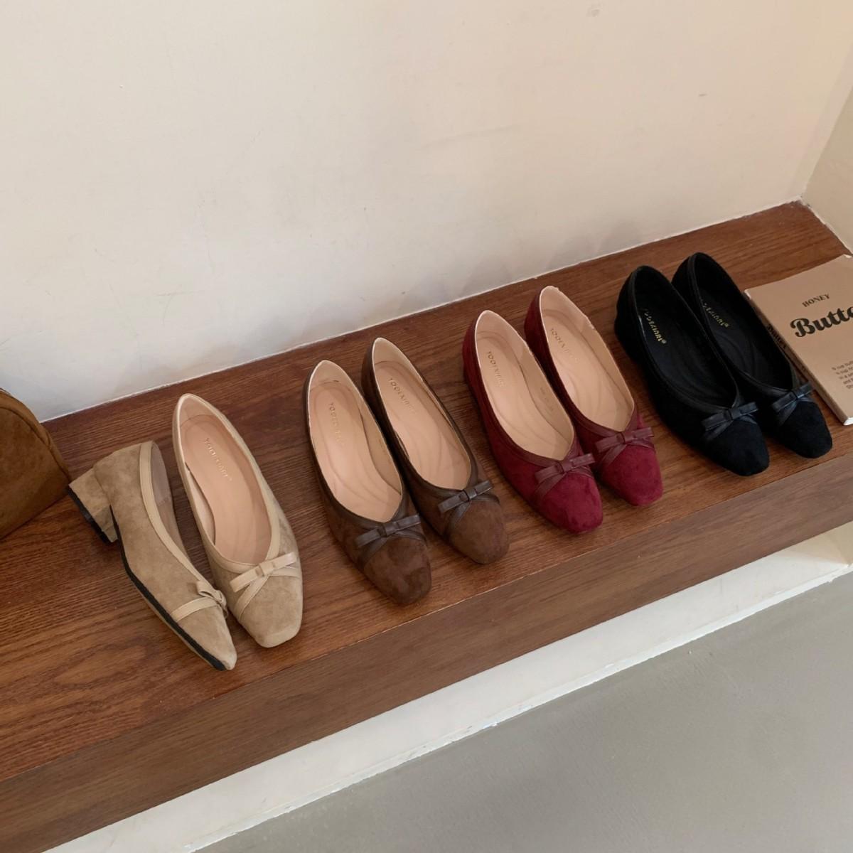 

2025 осень новая легкая замшевая обувь с толстым каблуком, нишевая, мягкая, с низким бантом, нишевая, для работы, женская 39 абрикосовый