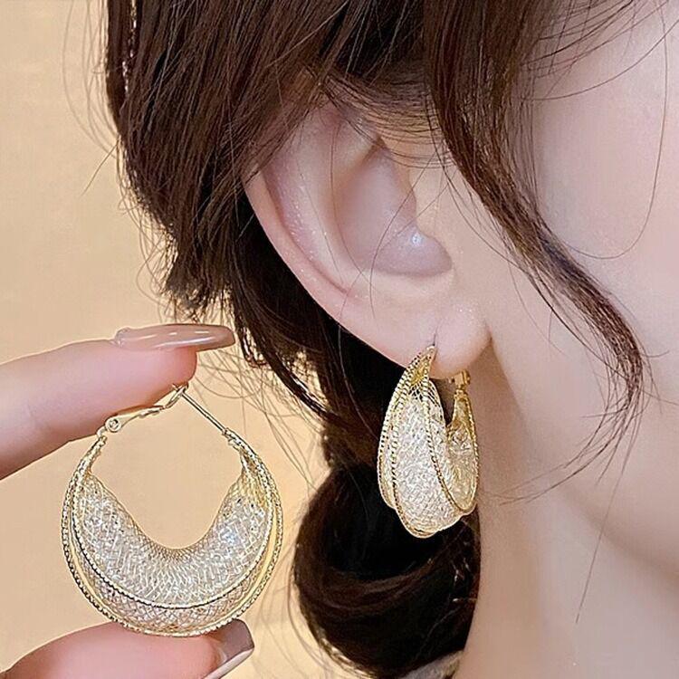 High-End Crystal Mesh Circle Earrings for Women - Fashionable and Elegant Design