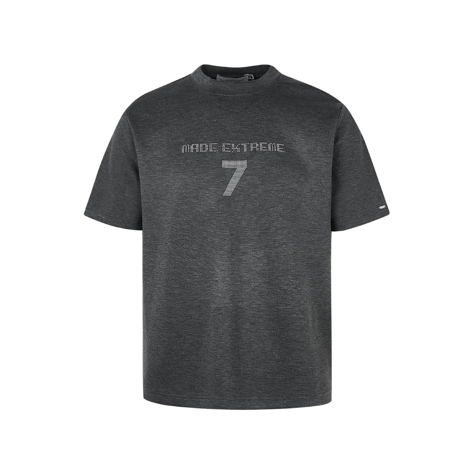 

MADEEXTREME Men s Loose Fit Hotfix Letter Short Sleeve T-shirt