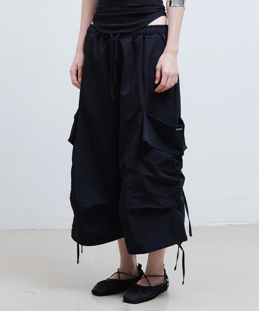 Nigaennikol Bermuda Utility Cargo Pants_Black