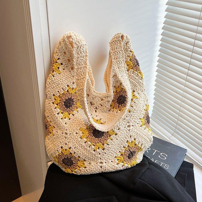 

Женская сумка ручной работы 2024 Новое поступление Вязаная на плечо Beige color matching