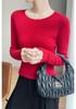 Round Neck Loose Fit Sweater with Seamless Knitting Technology - Comfortable and Slimming Design.
