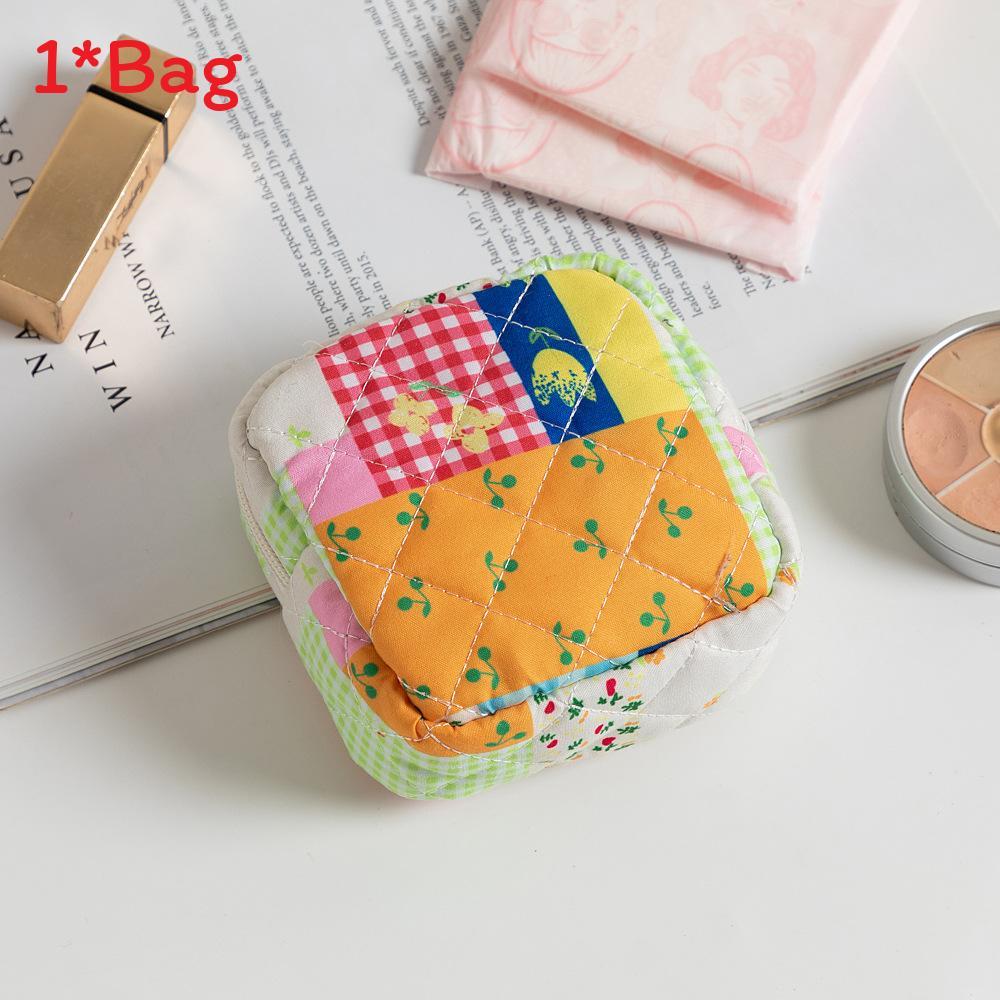 Floral Polyester Breathable Sanitary Pad Storage Bag For Girls Travel And Daily Use