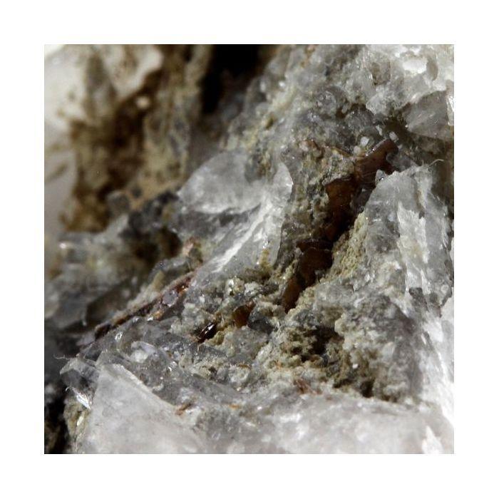 Brookite + Quartz gris 108.8 carats