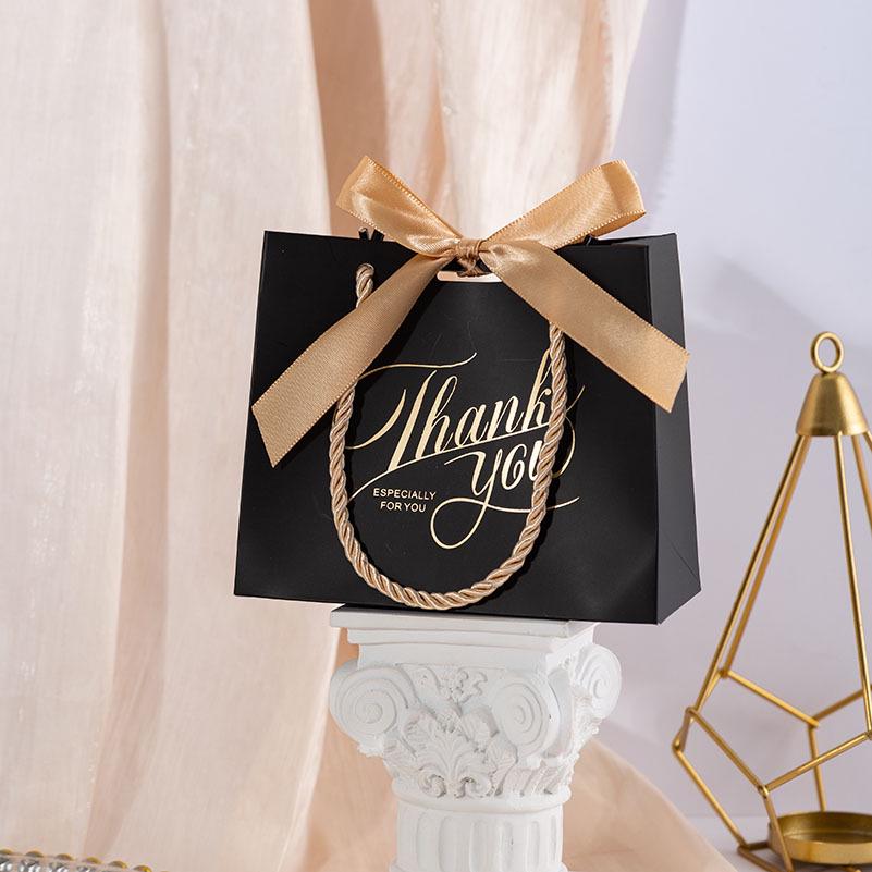 Cross-Border Wedding Favor Gift Bag - Creative Fresh White Candy Box Packaging